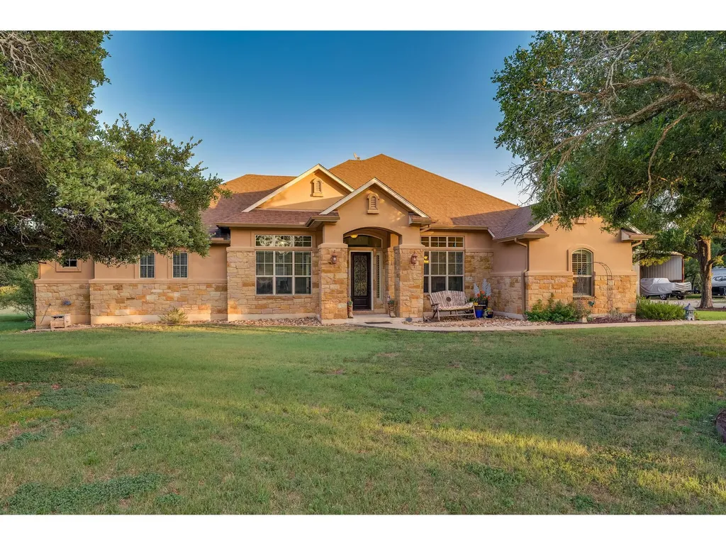 30201 Live Oak Trail Georgetown TX 78633