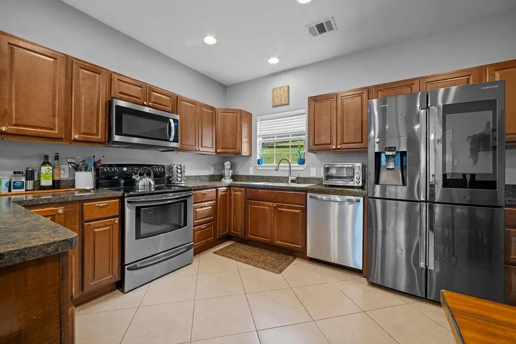 10604 Lake Beach Drive Dripping Springs TX 78620