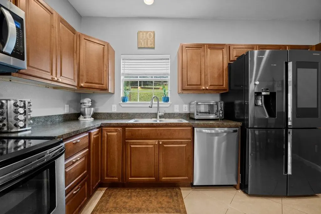10604 Lake Beach Drive Dripping Springs TX 78620