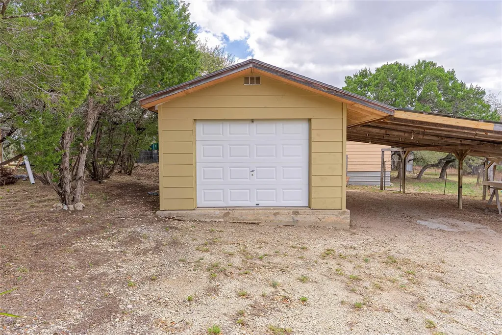 6611 - 3 Singleton Bend Road Marble Falls TX 78654