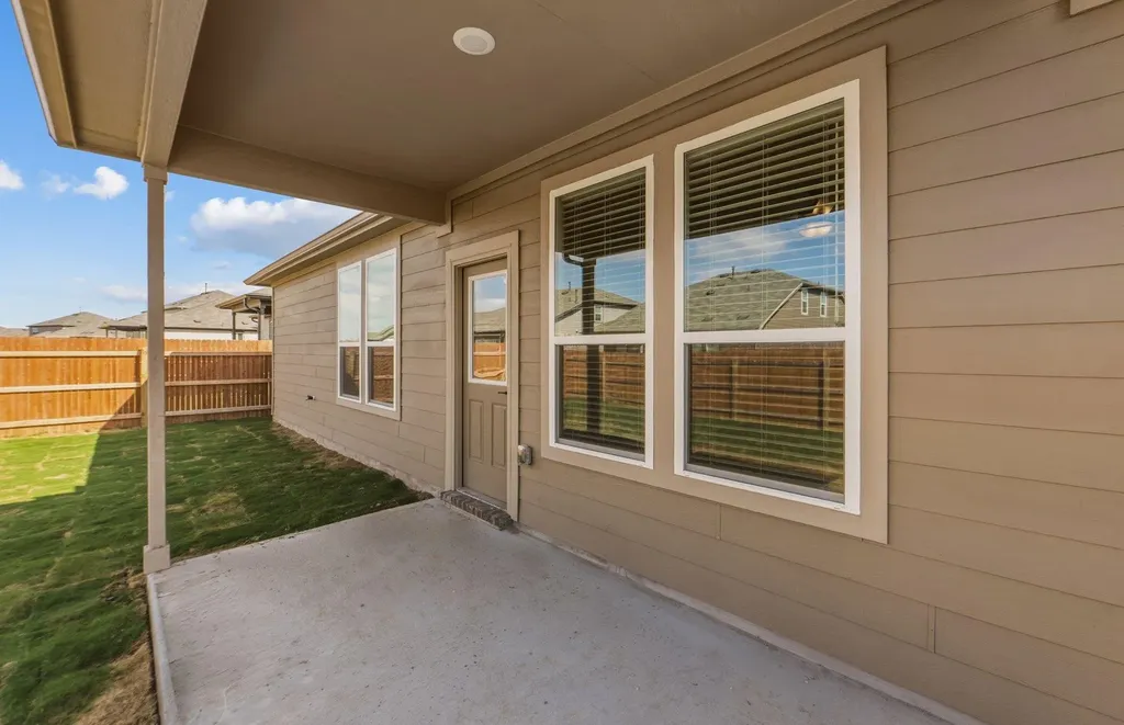 13401 Cerro Castellan Trace Manor TX 78653