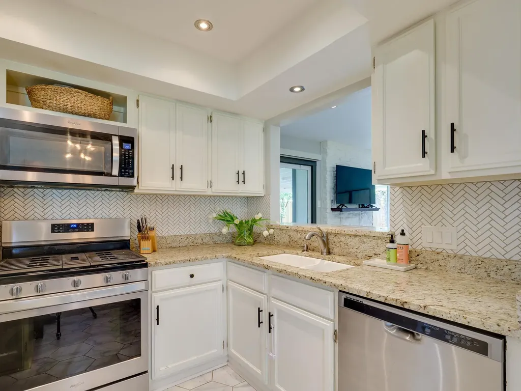3203 Foster Lane Austin TX 78757