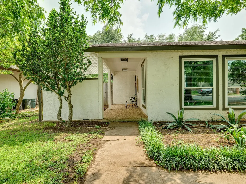 3203 Foster Lane Austin TX 78757
