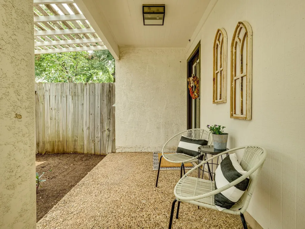 3203 Foster Lane Austin TX 78757