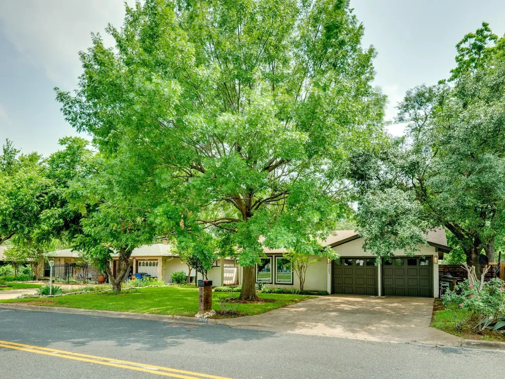 3203 Foster Lane Austin TX 78757