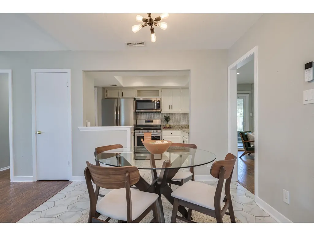 3203 Foster Lane Austin TX 78757