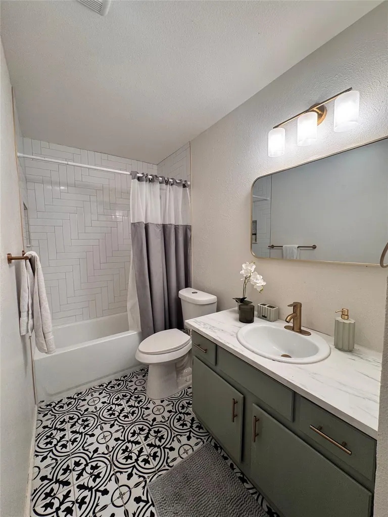 6908 Pondsdale Lane Austin TX 78724