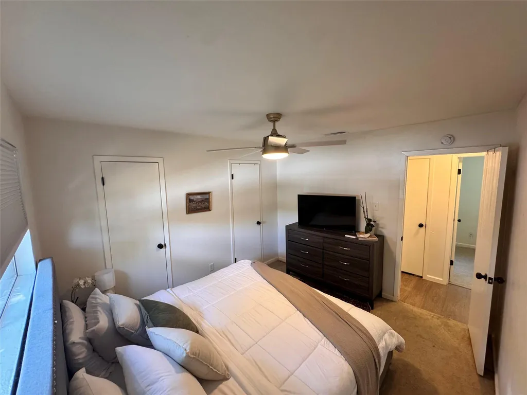 6908 Pondsdale Lane Austin TX 78724