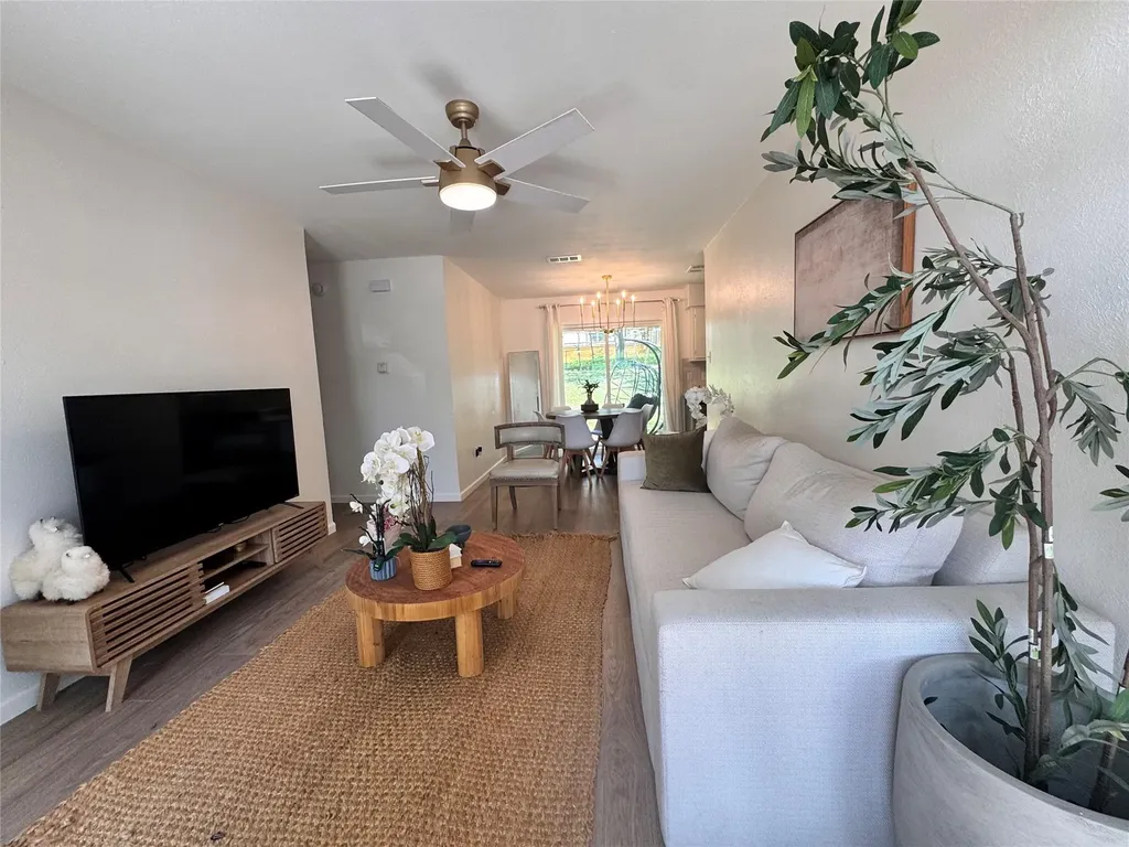 6908 Pondsdale Lane Austin TX 78724