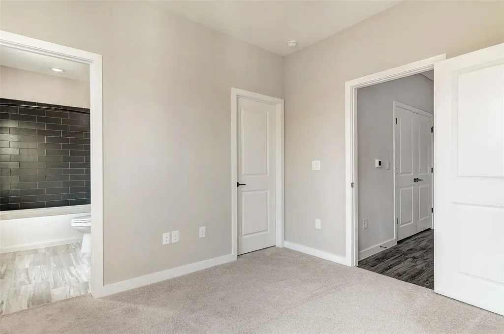3809 Valley View Road Austin TX 78704
