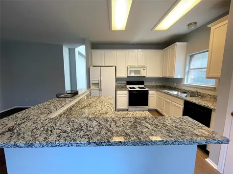 3621 Bratton Heights Drive Austin TX 78728