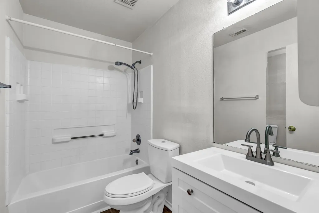 609 Golden Gate Drive Leander TX 78641