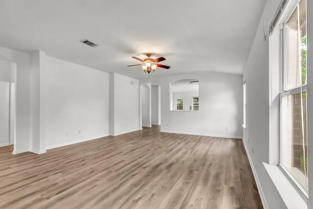 609 Golden Gate Drive Leander TX 78641