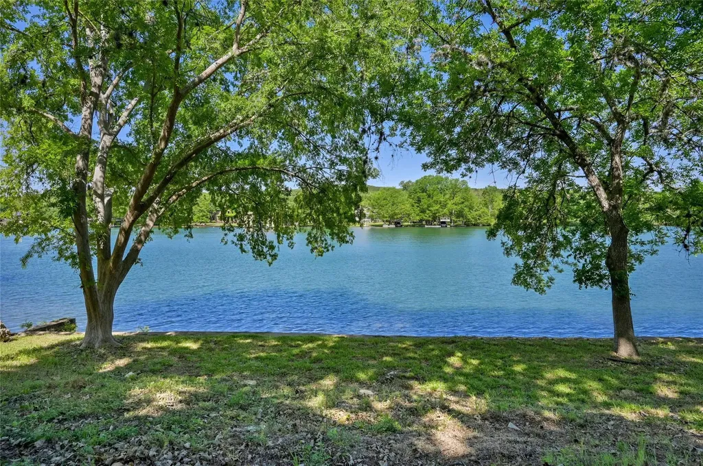 4200 Rivercrest Drive Austin TX 78746