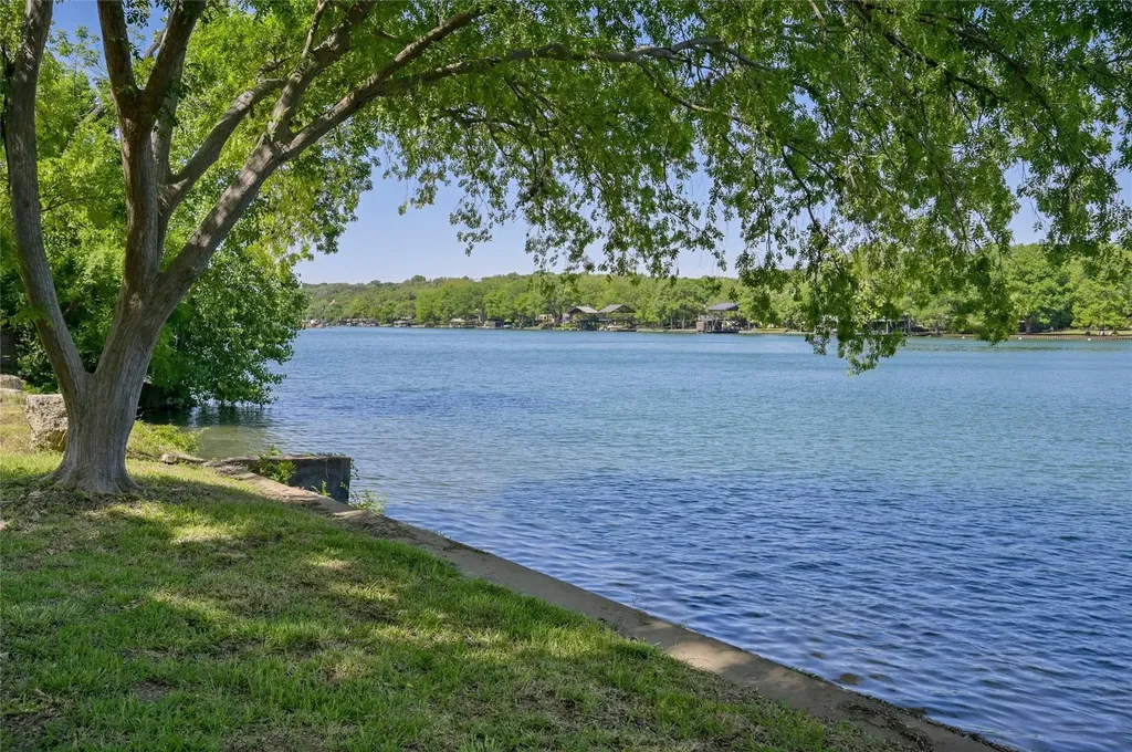 4200 Rivercrest Drive Austin TX 78746