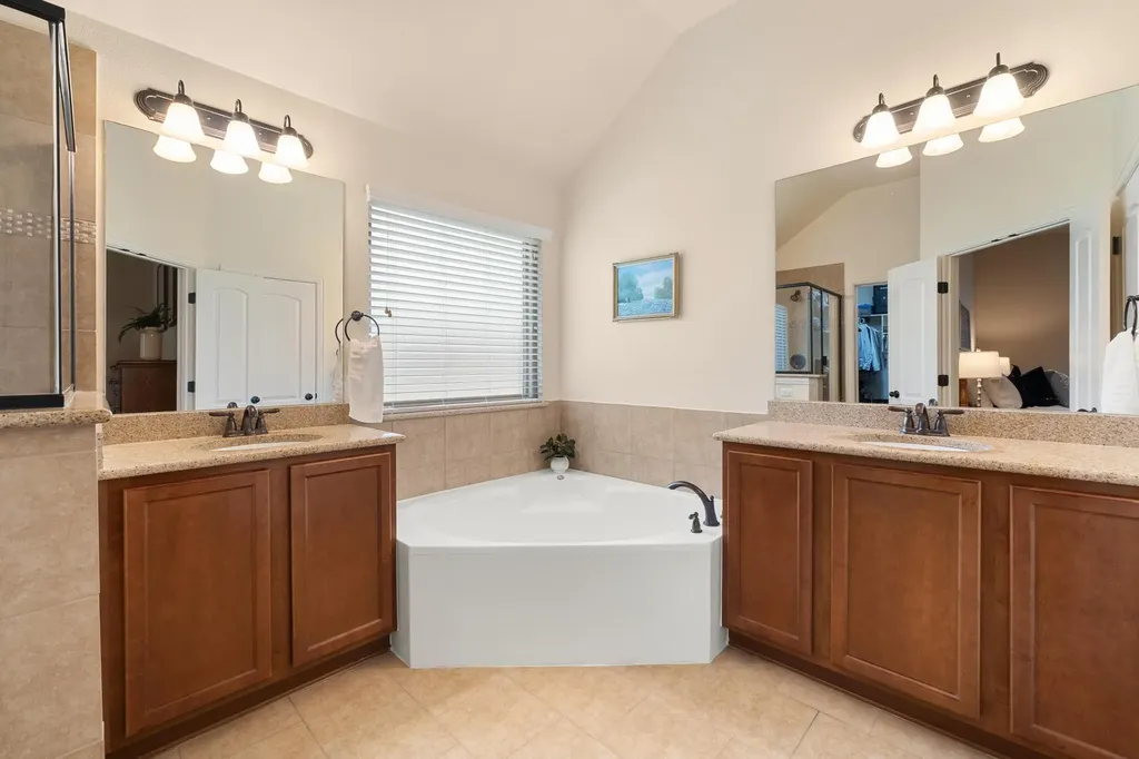 2120 Cornelia Trimble Way Buda TX 78610