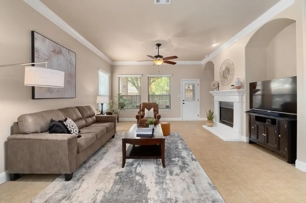 2120 Cornelia Trimble Way Buda TX 78610