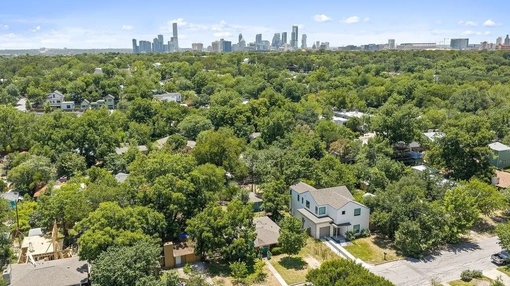 1723 E 38th Street Austin TX 78722