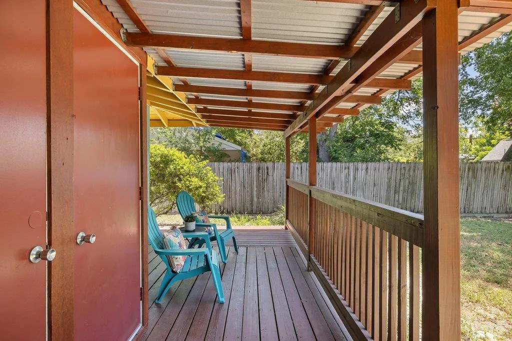 1723 E 38th Street Austin TX 78722