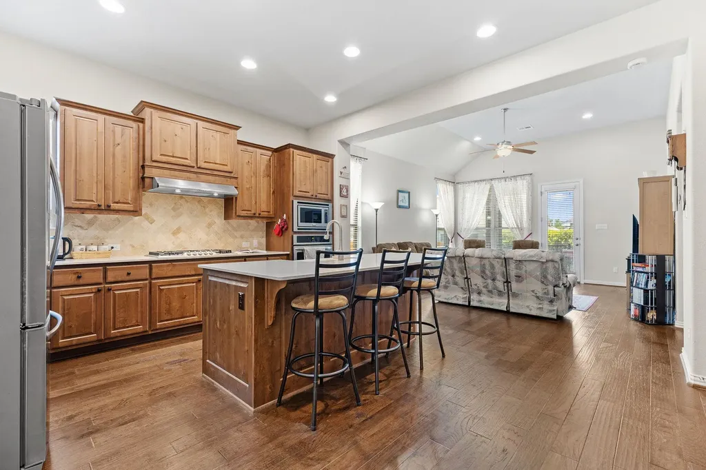 2929 Consuelo Way Round Rock TX 78665