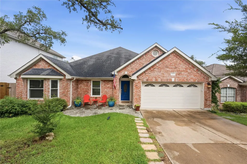 11213 Savin Hill Lane Austin TX 78739
