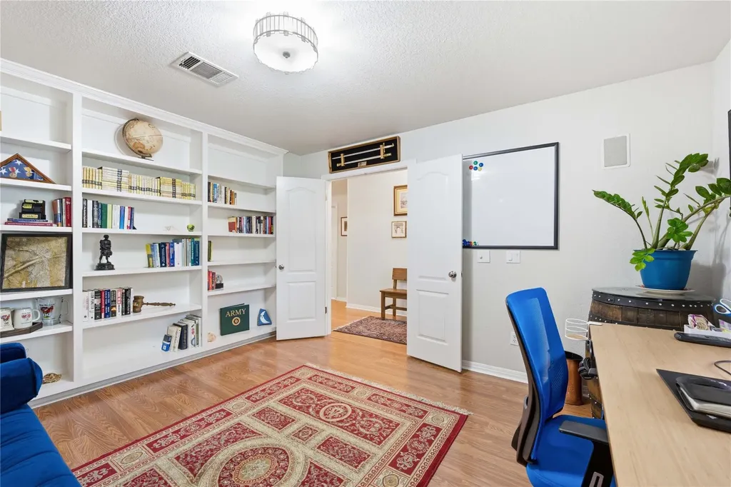 11213 Savin Hill Lane Austin TX 78739