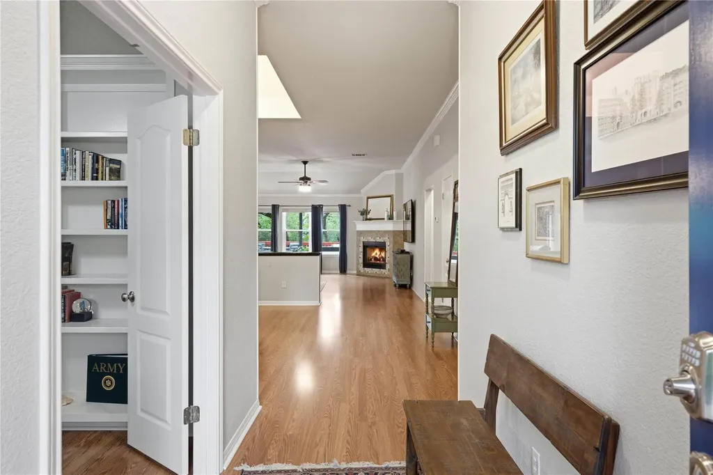 11213 Savin Hill Lane Austin TX 78739