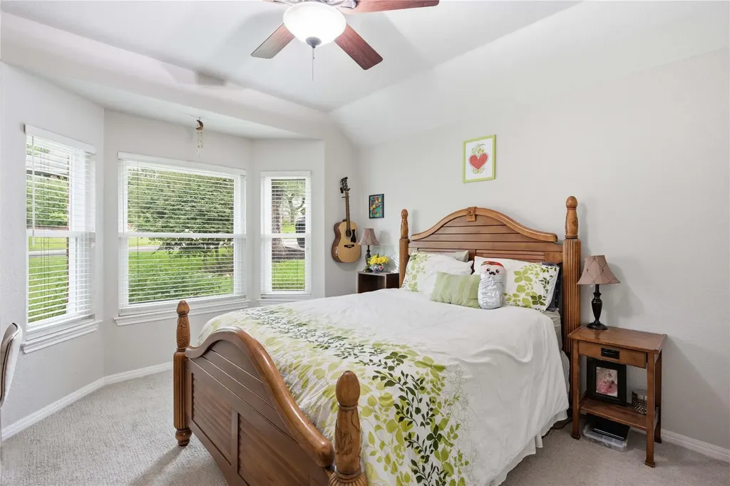 11213 Savin Hill Lane Austin TX 78739