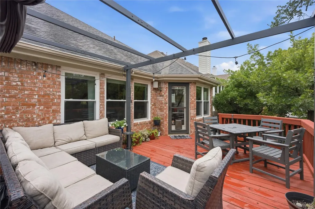 11213 Savin Hill Lane Austin TX 78739
