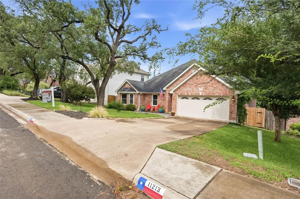 11213 Savin Hill Lane Austin TX 78739