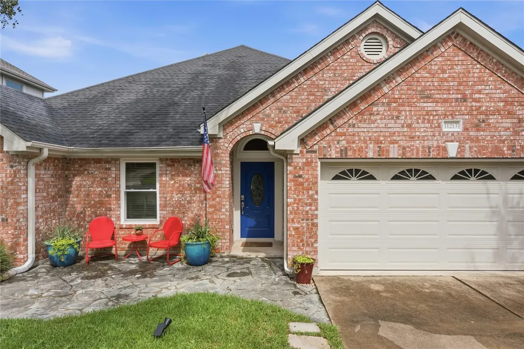 11213 Savin Hill Lane Austin TX 78739