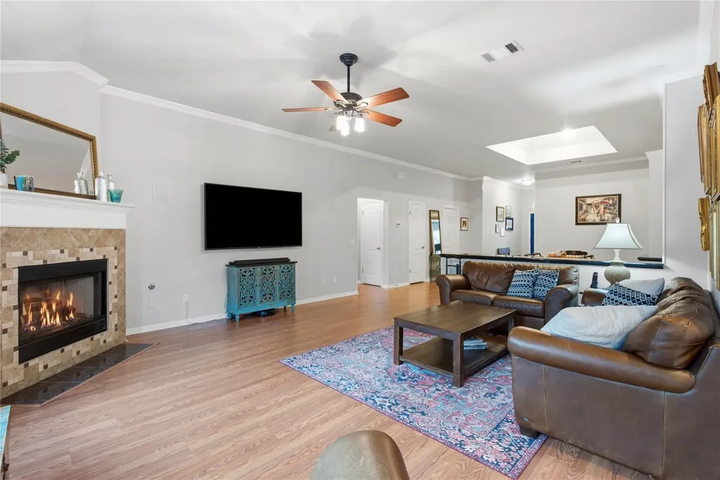 11213 Savin Hill Lane Austin TX 78739