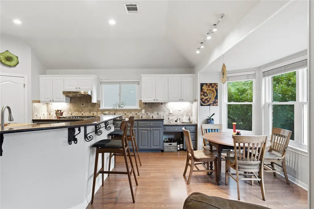 11213 Savin Hill Lane Austin TX 78739