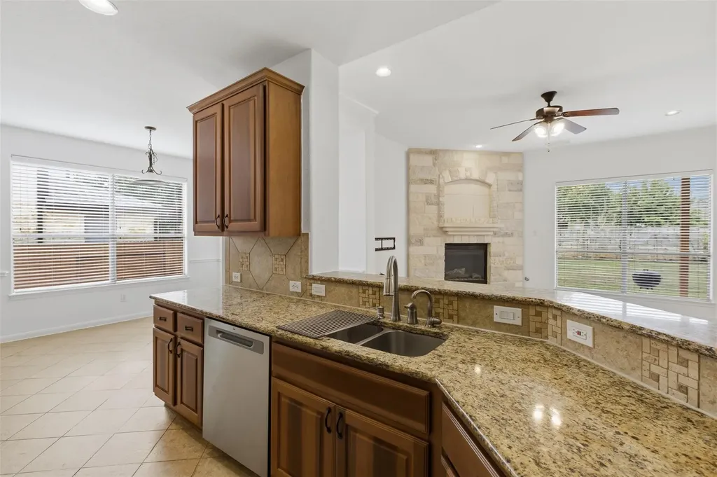 2909 Agave Loop Round Rock TX 78681