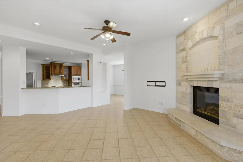 2909 Agave Loop Round Rock TX 78681
