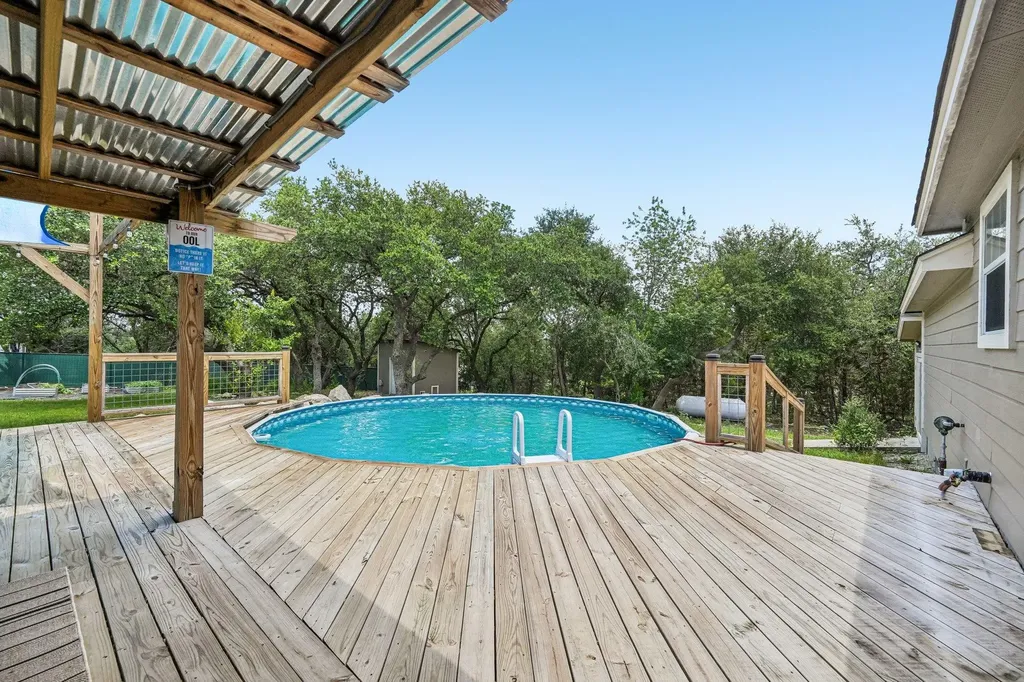 141 Arnold Drive Canyon Lake TX 78133