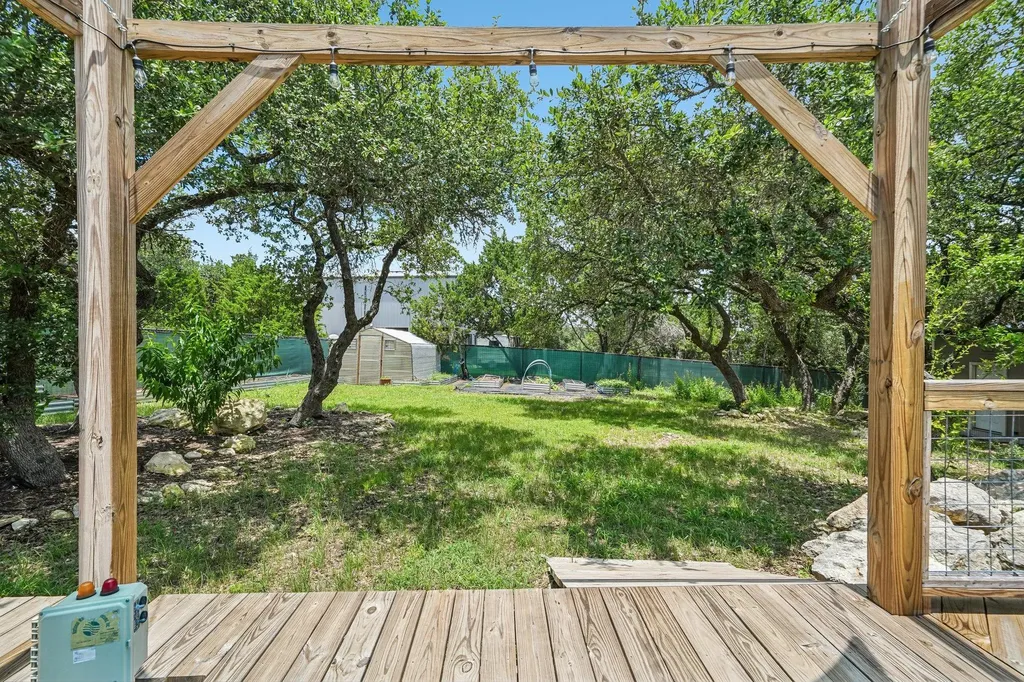 141 Arnold Drive Canyon Lake TX 78133
