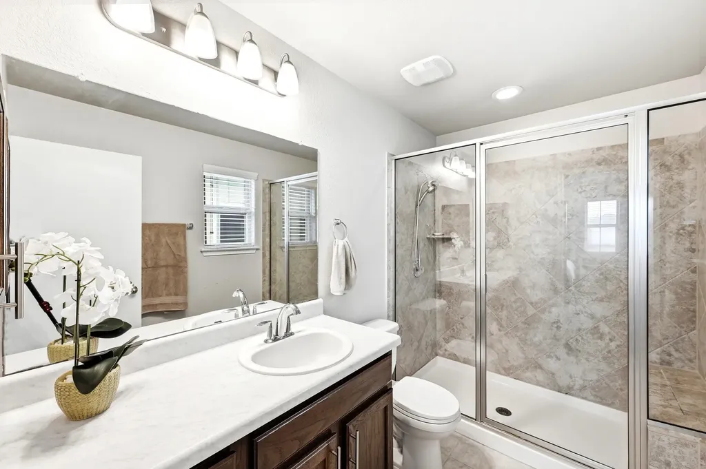 281 Guemal Road Buda TX 78610