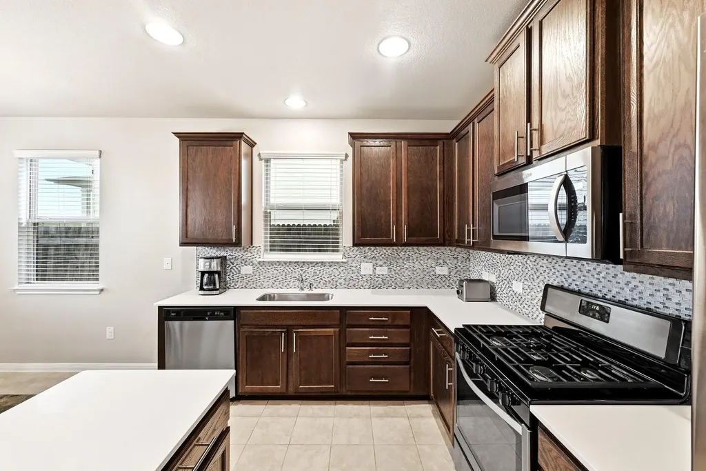 281 Guemal Road Buda TX 78610
