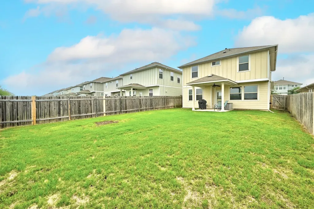 281 Guemal Road Buda TX 78610