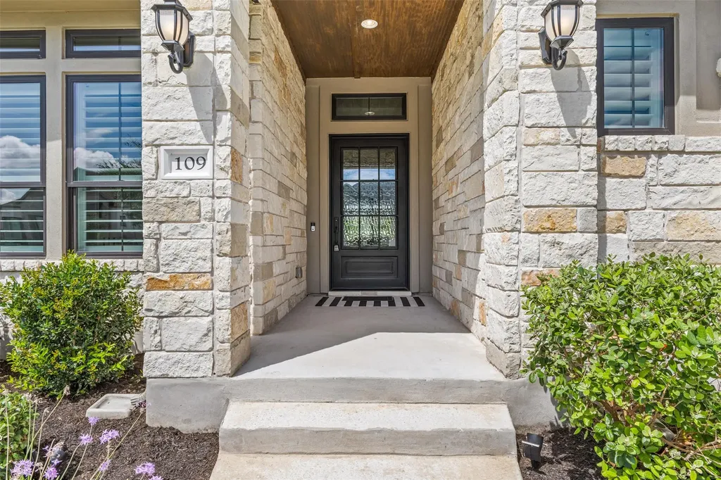 109 Alonda Way Liberty Hill TX 78642