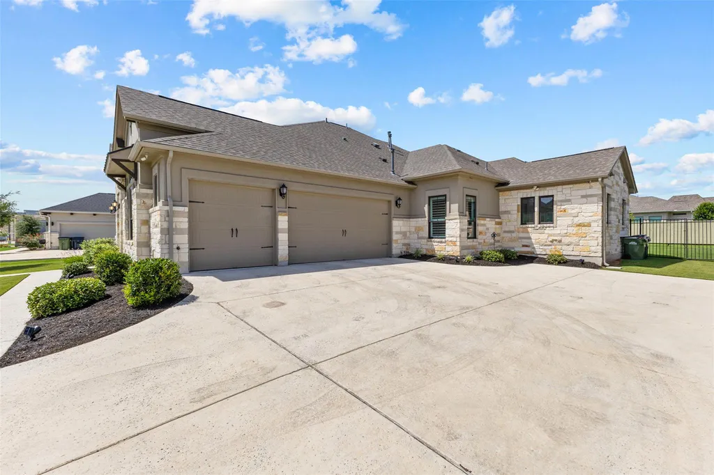109 Alonda Way Liberty Hill TX 78642