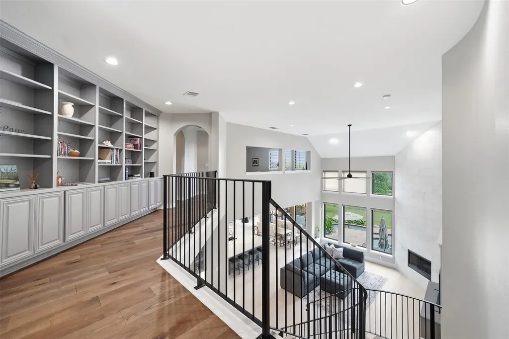 2020 University Club Drive Austin TX 78732
