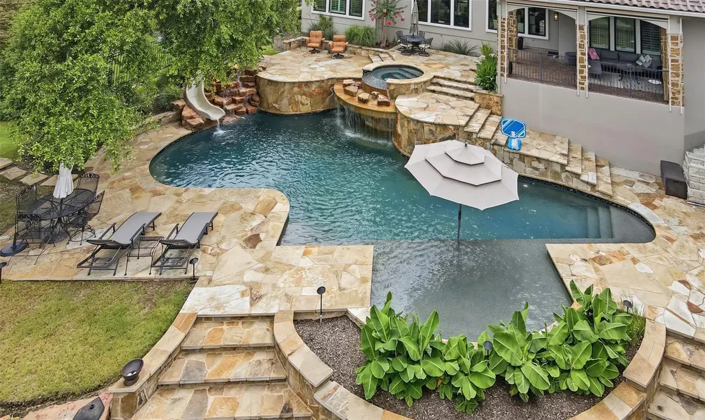 2020 University Club Drive Austin TX 78732