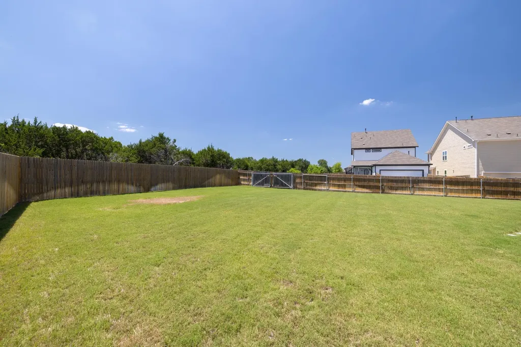 2049 Winston Way Leander TX 78641