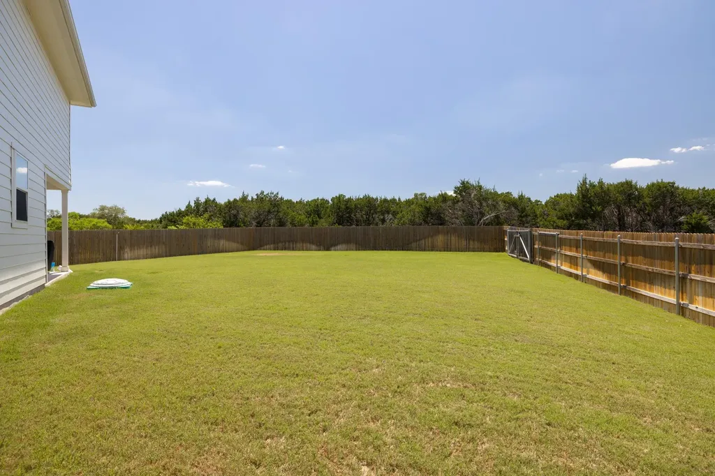 2049 Winston Way Leander TX 78641