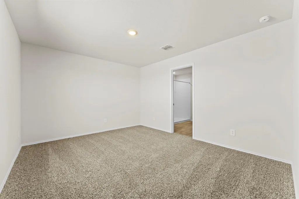 401 Wild Goose Drive Luling TX 78648