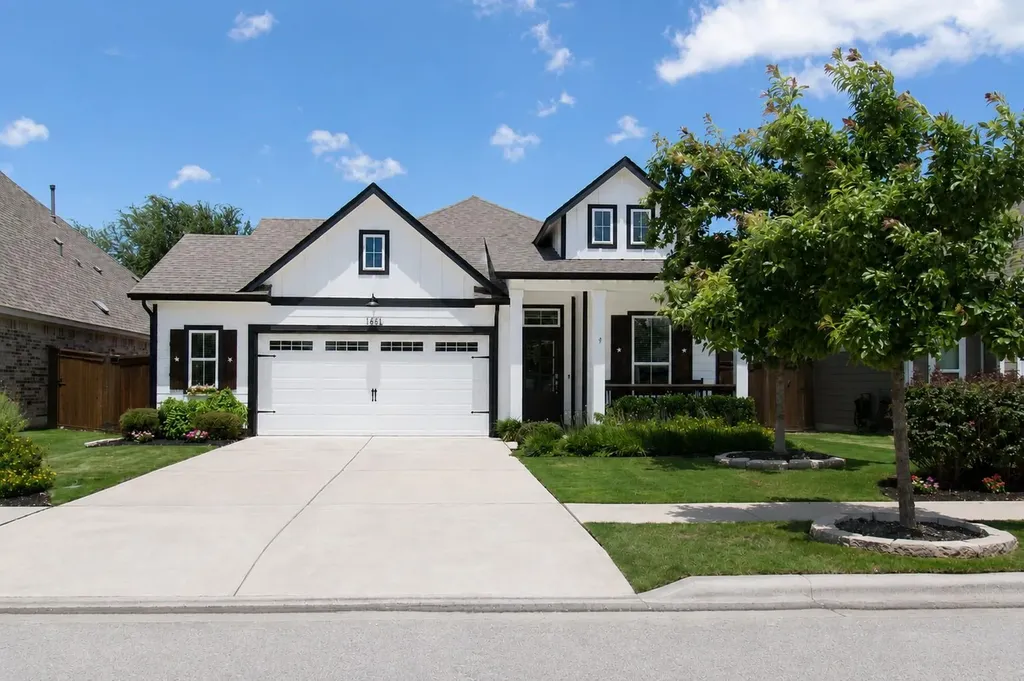 1936 Stirling Street Leander TX 78641
