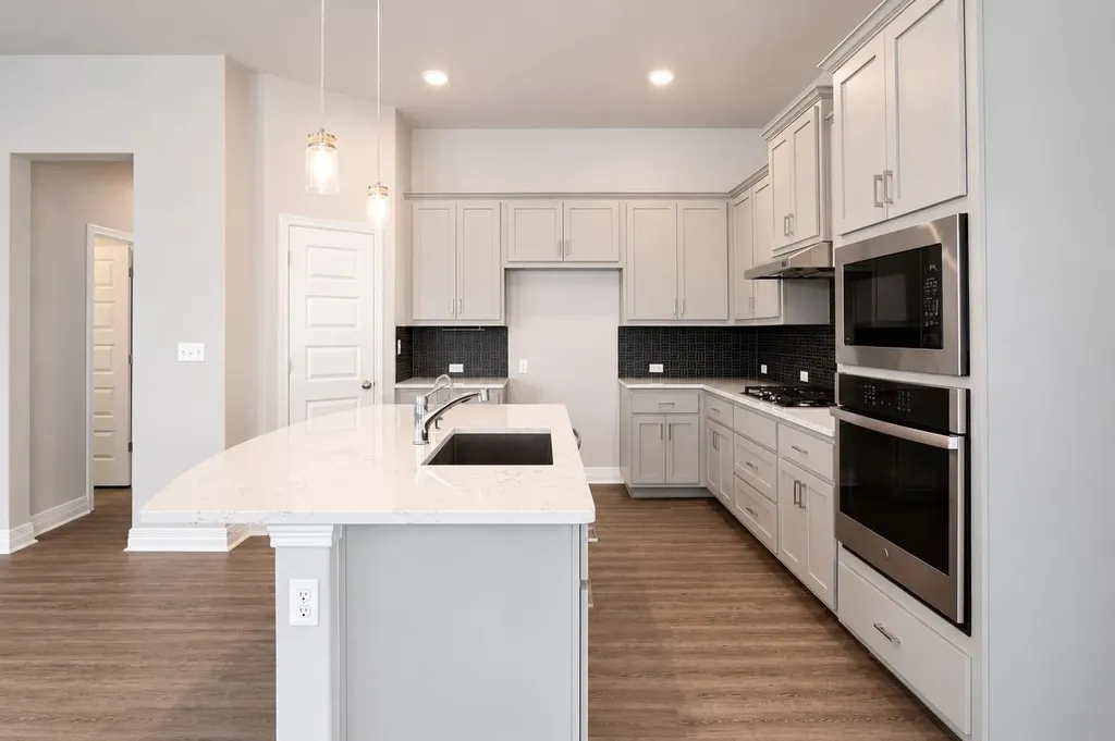 1936 Stirling Street Leander TX 78641