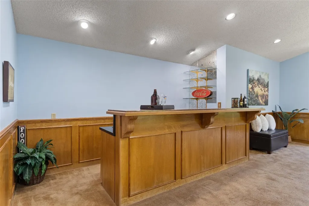 6448 River Oaks Drive Kingsland TX 78639